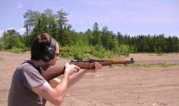 国产步枪实弹射击靶场视频,国产步枪实弹射击靶场精彩瞬间回顾